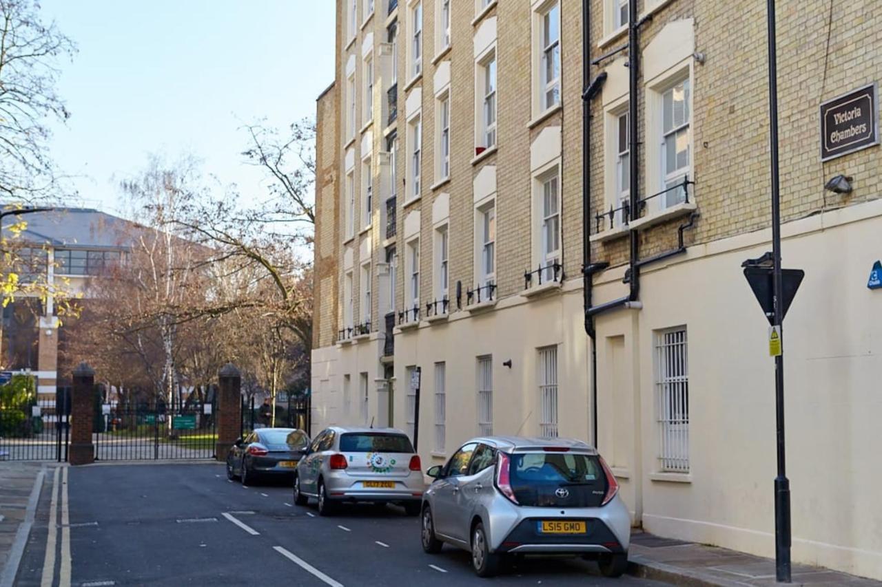 Lovely 2-Bedroom Apartment In Shoreditch 런던 외부 사진